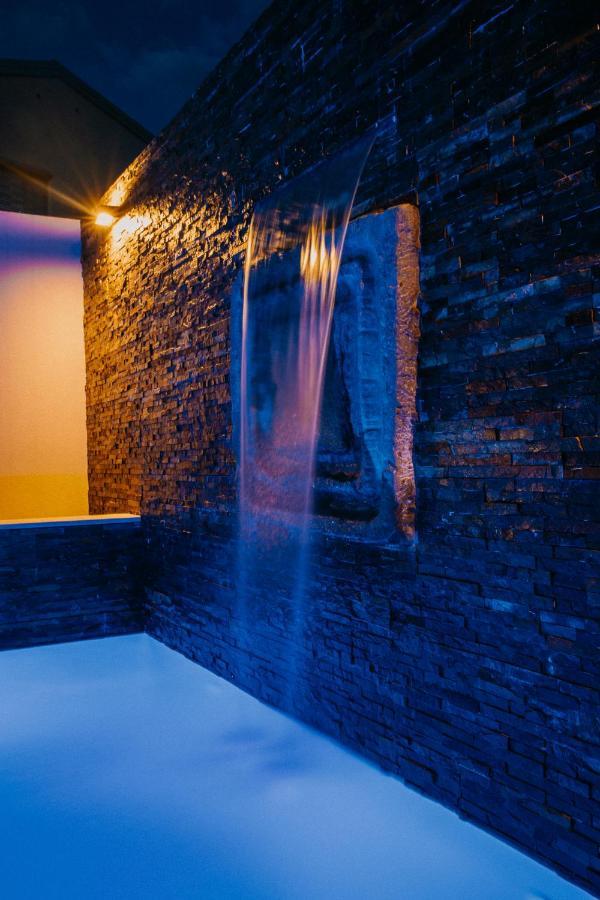 Villa Sunset Pool & Spa Apartments Zgornje Skofije Exterior photo